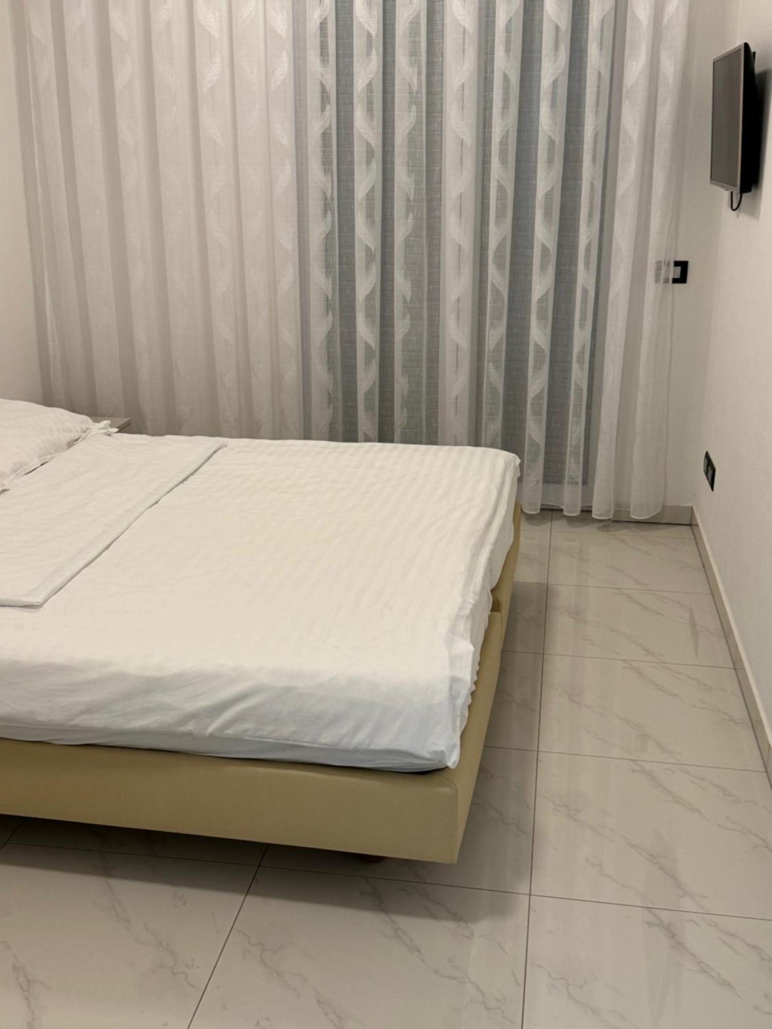 Funtana Appartements An Der 1 Reihe Vom Meer Luaran gambar