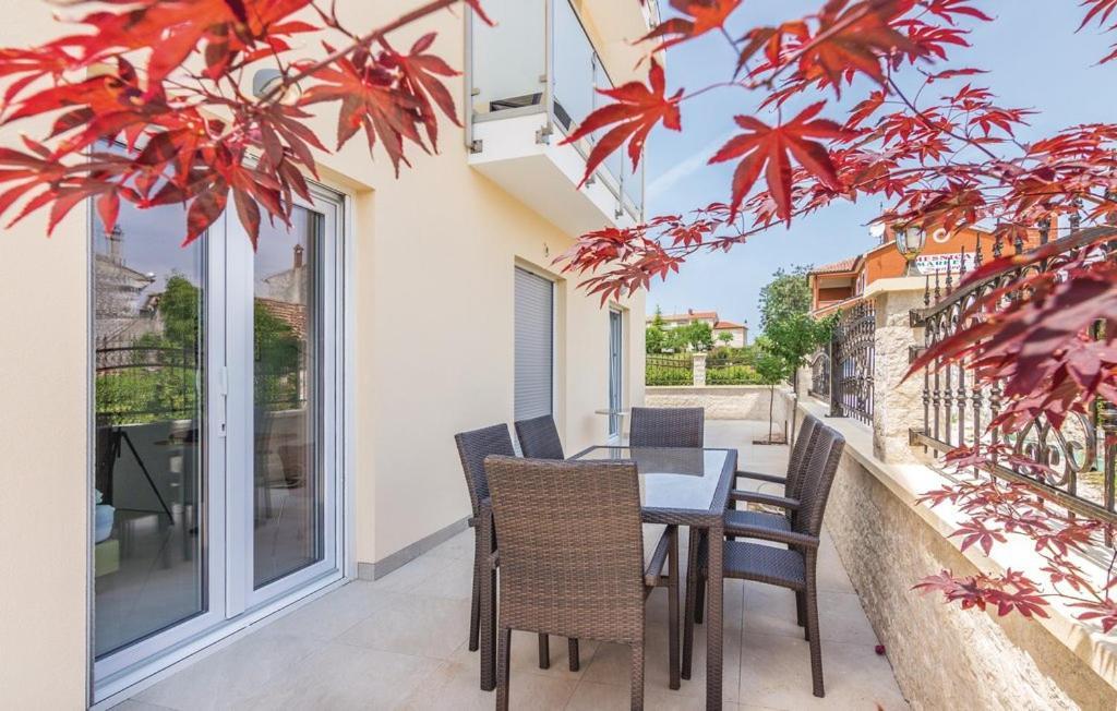 Funtana Appartements An Der 1 Reihe Vom Meer Luaran gambar