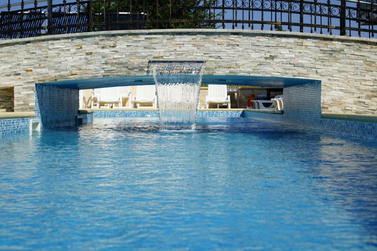 Funtana Appartements An Der 1 Reihe Vom Meer Luaran gambar